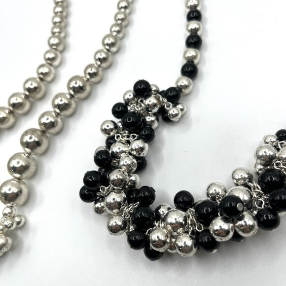 Vintage 80s Silver & Black Bead Cluster Statement Necklaces Marked Korea Costume - Picture 9 of 10